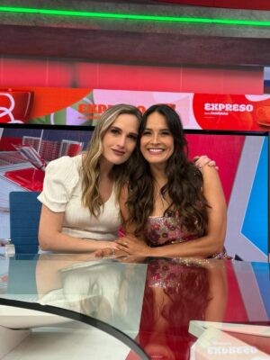 Gina Holguín Instagram - 14 años juntas.
Mañanas infinitas, risas, bromas, confidencias, bodas, showers, hijos, crecimiento, muchos años compartidos.
Hoy te vas y te voy a extrañar mucho!
Recuerda siempre que eres guapísima, talentosa, gran mamá, hija, esposa, amiga, un alma blanca y buena.
Yo me quedo con el privilegio de haber caminado contigo una parte enorme de mi vida!
Gracias por tanto, mi Ginísh 🩷🧡 te quiero @georginahol
