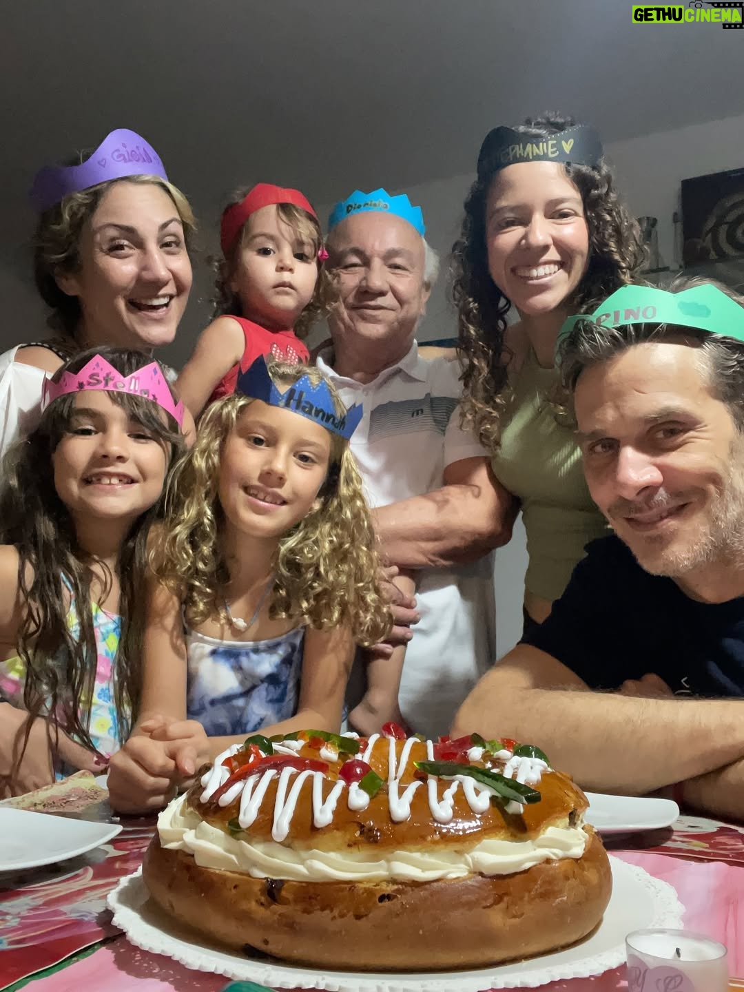 Gioia Arismendi - 811 Likes - Feliz Vida a Mi @gioiaarismendi 🎂 Te Amo ❤️ Te Respeto Te Valoro Te Disfruto Te Admiro… Gracias Gracias Gracias 🙏🫶🏻👐🏻🙌🏻👏🏻♥️😍😘🥰
.
Gracias Gracias Gracias a toda mi Familia ♥️ y amigos que me acompañaron estuvieron conmigo me cantaron cumple y comieron de los ricos pasteles y tortas para celebrar 🥳 y a todos los que estuvieron presente 💝 aunque no estemos físicamente juntos siempre siento su amor genuino!!! ⭐️😘😍♥️
.
Gracias Gracias Gracias 👐🏻🙌🏻🫶🏻 a todos los quiero!!! Y me quiero y me Amo Infinito ♾️ porque #yosignifico #iamenough #yosoy #soham #iam Gioia Arismendi en Abundancia y Prosperidad rodeada de Éxitos y Amor! Amén!!! 💟☮️🕉️⚛️
.
Feliz Vida a Gioia, Gioita, Giogis, Gio, Yoyanote, Gioiamom, Gioia… Gracias Gracias Gracias por ser todas Gracias por quererme, sostenerme, amarme, estar y ser… Gracias por habitarnos por comprendernos y por seguir siempre creciendo aprendiendo y cultivando lo que más queremos el Amor #amormotordelmundo ♥️🥰😍👏🏻😘⭐️ Congrats baby!!! 
.
#gioiaarismendi 
#bambolabygioia 
#gioiamom #gioiamoms 
#gioiainfinita 
#gioiarte 
#gracias #agradecida #graciasdios #felizvida #felizcumple2026