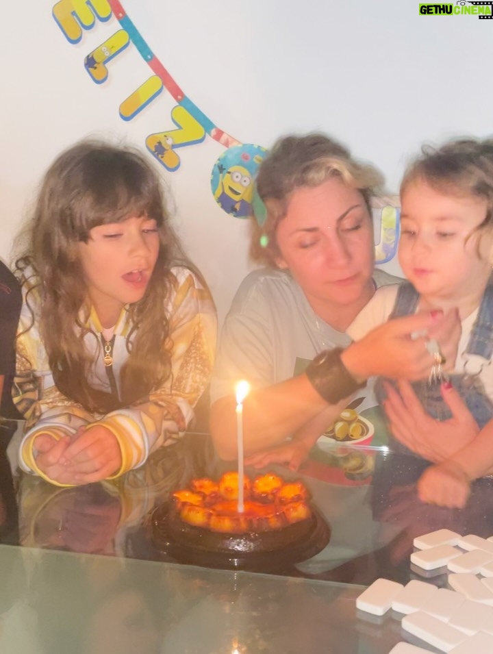 Gioia Arismendi - 811 Likes - Feliz Vida a Mi @gioiaarismendi 🎂 Te Amo ❤️ Te Respeto Te Valoro Te Disfruto Te Admiro… Gracias Gracias Gracias 🙏🫶🏻👐🏻🙌🏻👏🏻♥️😍😘🥰
.
Gracias Gracias Gracias a toda mi Familia ♥️ y amigos que me acompañaron estuvieron conmigo me cantaron cumple y comieron de los ricos pasteles y tortas para celebrar 🥳 y a todos los que estuvieron presente 💝 aunque no estemos físicamente juntos siempre siento su amor genuino!!! ⭐️😘😍♥️
.
Gracias Gracias Gracias 👐🏻🙌🏻🫶🏻 a todos los quiero!!! Y me quiero y me Amo Infinito ♾️ porque #yosignifico #iamenough #yosoy #soham #iam Gioia Arismendi en Abundancia y Prosperidad rodeada de Éxitos y Amor! Amén!!! 💟☮️🕉️⚛️
.
Feliz Vida a Gioia, Gioita, Giogis, Gio, Yoyanote, Gioiamom, Gioia… Gracias Gracias Gracias por ser todas Gracias por quererme, sostenerme, amarme, estar y ser… Gracias por habitarnos por comprendernos y por seguir siempre creciendo aprendiendo y cultivando lo que más queremos el Amor #amormotordelmundo ♥️🥰😍👏🏻😘⭐️ Congrats baby!!! 
.
#gioiaarismendi 
#bambolabygioia 
#gioiamom #gioiamoms 
#gioiainfinita 
#gioiarte 
#gracias #agradecida #graciasdios #felizvida #felizcumple2026