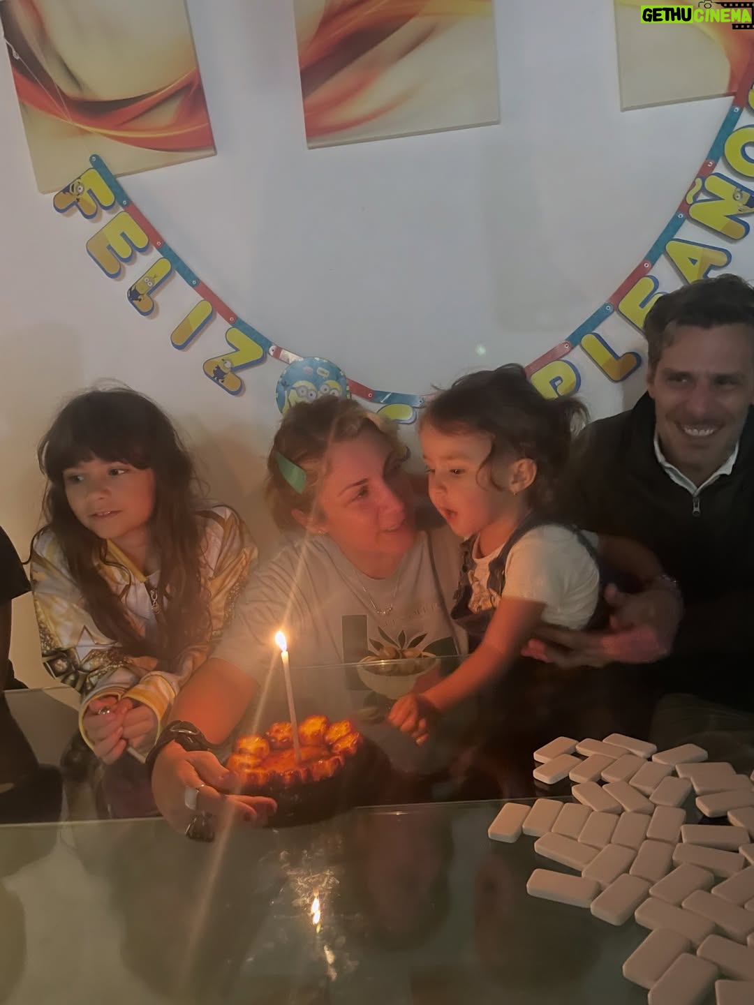 Gioia Arismendi - 811 Likes - Feliz Vida a Mi @gioiaarismendi 🎂 Te Amo ❤️ Te Respeto Te Valoro Te Disfruto Te Admiro… Gracias Gracias Gracias 🙏🫶🏻👐🏻🙌🏻👏🏻♥️😍😘🥰
.
Gracias Gracias Gracias a toda mi Familia ♥️ y amigos que me acompañaron estuvieron conmigo me cantaron cumple y comieron de los ricos pasteles y tortas para celebrar 🥳 y a todos los que estuvieron presente 💝 aunque no estemos físicamente juntos siempre siento su amor genuino!!! ⭐️😘😍♥️
.
Gracias Gracias Gracias 👐🏻🙌🏻🫶🏻 a todos los quiero!!! Y me quiero y me Amo Infinito ♾️ porque #yosignifico #iamenough #yosoy #soham #iam Gioia Arismendi en Abundancia y Prosperidad rodeada de Éxitos y Amor! Amén!!! 💟☮️🕉️⚛️
.
Feliz Vida a Gioia, Gioita, Giogis, Gio, Yoyanote, Gioiamom, Gioia… Gracias Gracias Gracias por ser todas Gracias por quererme, sostenerme, amarme, estar y ser… Gracias por habitarnos por comprendernos y por seguir siempre creciendo aprendiendo y cultivando lo que más queremos el Amor #amormotordelmundo ♥️🥰😍👏🏻😘⭐️ Congrats baby!!! 
.
#gioiaarismendi 
#bambolabygioia 
#gioiamom #gioiamoms 
#gioiainfinita 
#gioiarte 
#gracias #agradecida #graciasdios #felizvida #felizcumple2026