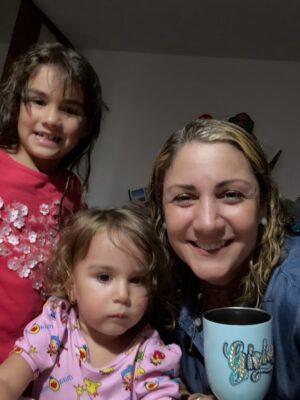 Gioia Arismendi Instagram - Feliz Vida a Mi @gioiaarismendi 🎂 Te Amo ❤️ Te Respeto Te Valoro Te Disfruto Te Admiro… Gracias Gracias Gracias 🙏🫶🏻👐🏻🙌🏻👏🏻♥️😍😘🥰
.
Gracias Gracias Gracias a toda mi Familia ♥️ y amigos que me acompañaron estuvieron conmigo me cantaron cumple y comieron de los ricos pasteles y tortas para celebrar 🥳 y a todos los que estuvieron presente 💝 aunque no estemos físicamente juntos siempre siento su amor genuino!!! ⭐️😘😍♥️
.
Gracias Gracias Gracias 👐🏻🙌🏻🫶🏻 a todos los quiero!!! Y me quiero y me Amo Infinito ♾️ porque #yosignifico #iamenough #yosoy #soham #iam Gioia Arismendi en Abundancia y Prosperidad rodeada de Éxitos y Amor! Amén!!! 💟☮️🕉️⚛️
.
Feliz Vida a Gioia, Gioita, Giogis, Gio, Yoyanote, Gioiamom, Gioia… Gracias Gracias Gracias por ser todas Gracias por quererme, sostenerme, amarme, estar y ser… Gracias por habitarnos por comprendernos y por seguir siempre creciendo aprendiendo y cultivando lo que más queremos el Amor #amormotordelmundo ♥️🥰😍👏🏻😘⭐️ Congrats baby!!! 
.
#gioiaarismendi 
#bambolabygioia 
#gioiamom #gioiamoms 
#gioiainfinita 
#gioiarte 
#gracias #agradecida #graciasdios #felizvida #felizcumple2026