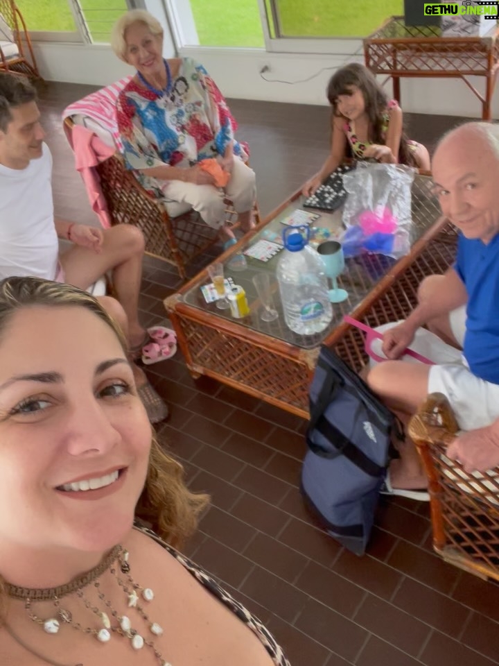 Gioia Arismendi - 2.4K Likes - Feliz Vida a Mi @gioiaarismendi ♥️🤩🎂🥂❤️‍🔥
.
Sonreír Compartir Bailar Comer Rico el teatro el Sol el Mar Las Estrellas Mi Familia Amar las cosas que me hacen feliz 😀🫶🏻🧿🪬⭐️♥️
.
Siempre junto a mi Familia y mis amadas Princesas el Mejor Regalo 🎁 que me ha dado la Vida ser la #gioiamom #gioimoms de #stellavera ⭐️ y #galaisabella 💎 🤩🥰😍
.
Gracias Gracias Gracias porque #yosignifico #iamenough #yosoy #soham Gioia Arismendi en Abundancia y Prosperidad rodeada de Éxito y Amor! Amén! 💟☮️🕉️⚛️
.
Siempre en el único e infinito camino #amormotordelmundo 
#gioiaarismendi 
#bambolabygioia 
#gioiainfinita 
#gioiarte 
#gracias #agradecida #graciasdios 
#salud #abundância #prosperidad #crecimiento #evolución #amen