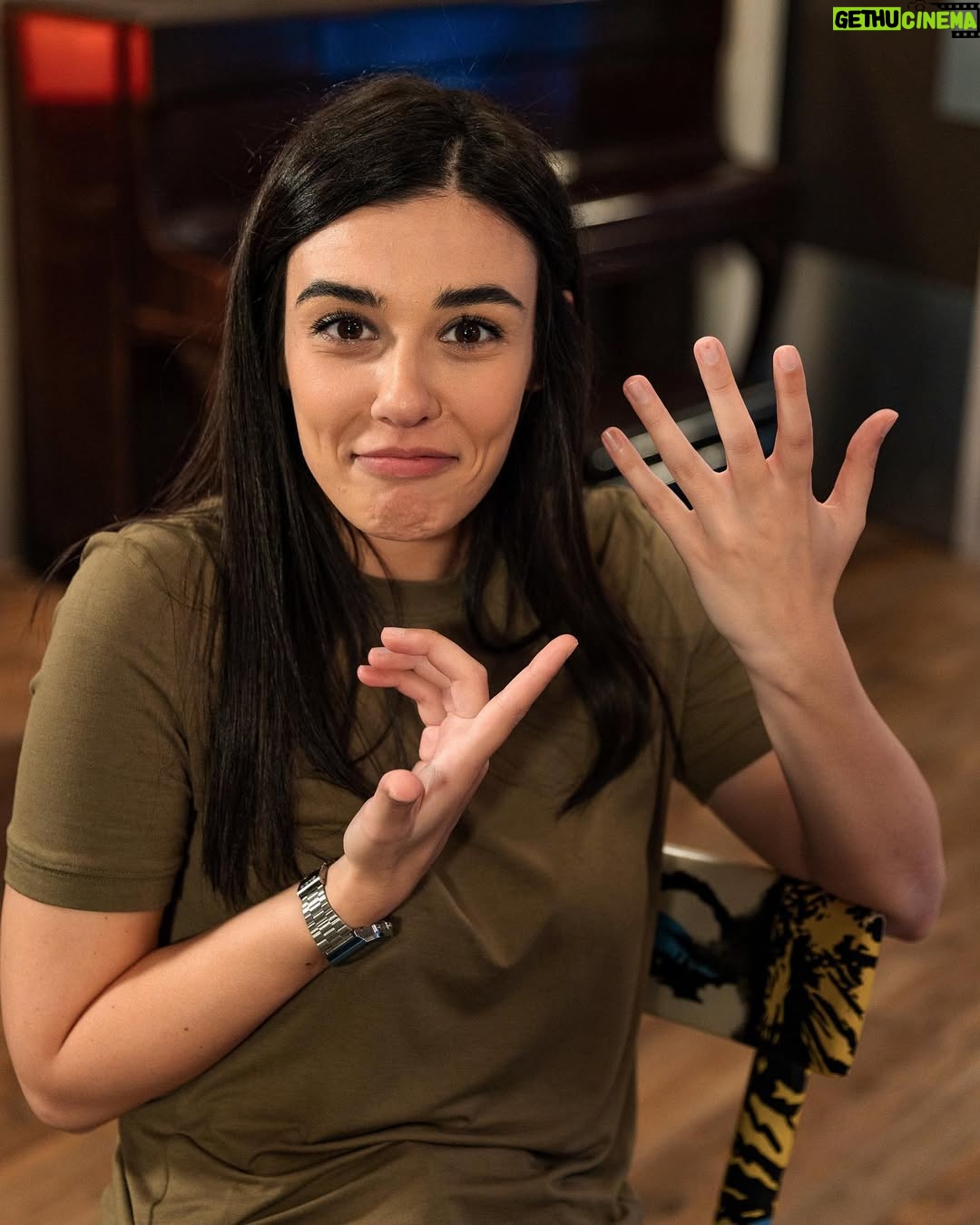 Giorgia Gianetiempo - 14.7K Likes - She said yes🎬
Backstage @unpostoalsolerai3 
Ph: @giuseppedanna_insta