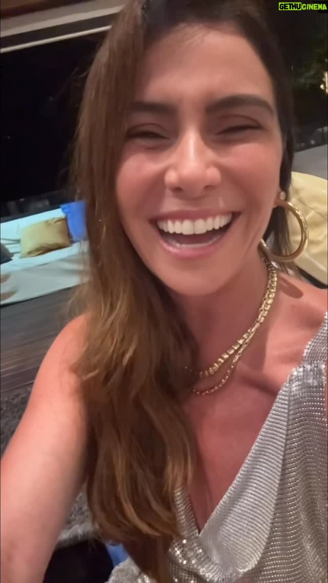 Giovanna Antonelli - 287.7K Likes - Feliz ‘ AMo o ‘ Novo!!! 🌟😉😽
#vem26