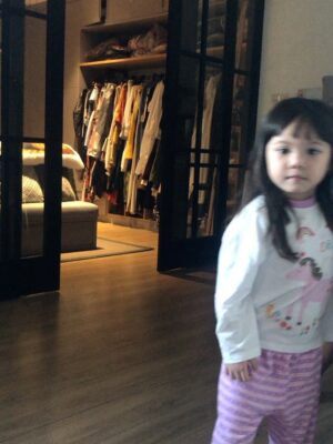 Gisella Anastasia Instagram - Sudah sebelas Gem🥹😭
Ngeliatin ini semua di galeri mama dari kemarin, membawa rasa syukur yang luar biasaaaaaaaa…
Manisnya kamu dari kecil..
Bawelnya..
Aktifnya..
Semuanya masi ada sampe sekarang, cuman agak lebih malu aja dikittt 🤏hihi..
Namun tetep sangat gemas dan membanggakan buat mama..
Forever grateful for your presence in my life..
Semoga semakin mandiri, semakin bisa fokus serius dalam mengerjakan apapun😜😜 , semoga bisa bertumbuh baik dan berbuah manis yaa Gem…
Selalu sayang Tuhan, papa dan mama, juga manis dan baik pada semuanya..
Love u tomaaattt gempitong slay gempoh cinta manis cinta karet kesayangan mama pujaan bangsaaaaaaaaaaaaaaaaaa😝😍❤️💕🥹