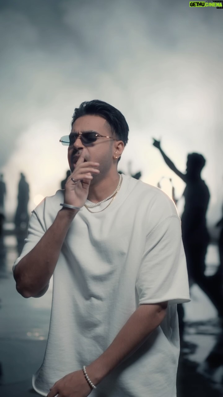 Gitanjali Singh - 15.3K Likes - 💥 “Legacy” Official Video OutNow 🎧 #LinkInBio 

@speedrecords @officialguri_ @iamsimarkaur @chobbxr111 @meerthisside @gitanjalisingh7 @b2getherpros @speeddigitall @timesmusichub @vaanijindal @sentyvirkofficial @chaupal_app @scope.entertainment 

#speedrecords #timesmusic #chaupal #guri #reelstrending #reelstrend #reelstrends #reelstrendingaudio #sadireelsadifeel #saadireelsaadifeel #punjabireels #punjabireel #likesharecomment #watchnow #watchnowonyoutube