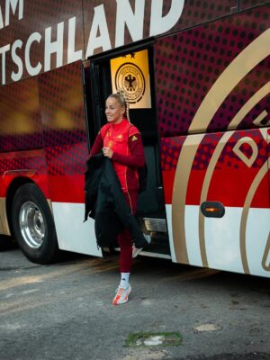 Giulia Gwinn Instagram - 🇩🇪✌🏻