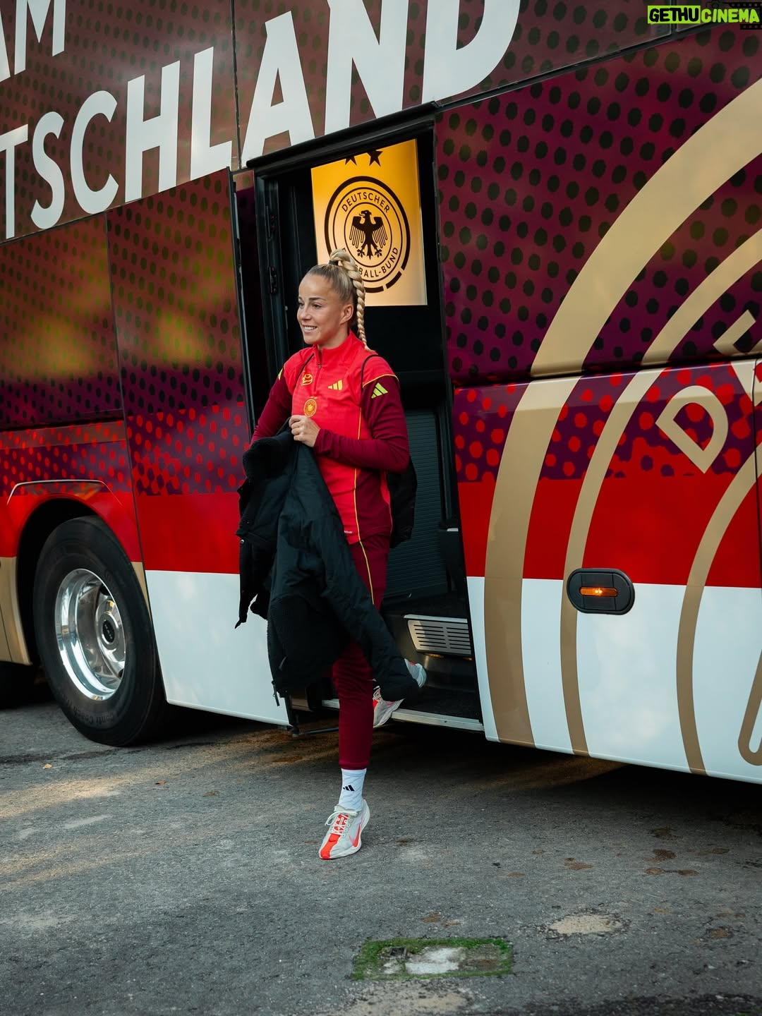 Giulia Gwinn - 46.6K Likes - 🇩🇪✌🏻