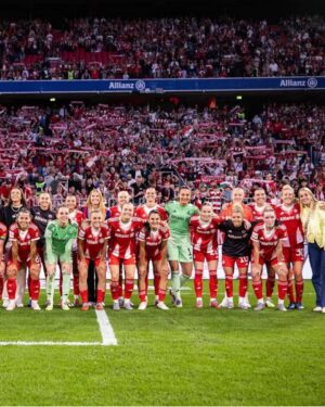 Giulia Gwinn Instagram - München, das war unglaublich!!! ❤️🤍
57762 mal DANKE! 💫