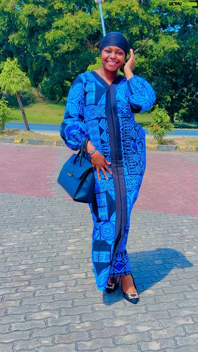 Godliver Gordian - 1.2K Likes - Hey love

TUNAYO SABABU YA KUMSIFU NA KUMTUKUZA MUNGU BABA YETU WA MBINGUNI KWA NEEMA NA REHEMA ZAKE.

ASANTE BWANA YESU ASANTE ROHO MTAKATIFU KWA NEEMA YAKO NA UFINYANZI WAKO KWANGU. NASHUKA CHINI SANA WEWE MUNGU WANGU UINULIWE, MILELE NA MILELE. AMEN💖

1 Timotheo 2
9 Vivyo hivyo wanawake na wajipambe kwa mavazi ya kujisitiri, pamoja na adabu nzuri, na moyo wa kiasi; si kwa kusuka nywele, wala kwa dhahabu na lulu, wala kwa nguo za thamani;
10 bali kwa matendo mema, kama iwapasavyo wanawake wanaoukiri uchaji wa Mungu.
11 Mwanamke na ajifunze katika utulivu, akitii kwa kila namna.

Song by Mtumishi wa Mungu @mathiaswalichupa - AMEN

NGUO ZA STARA ZIPO KWA @empress_couture_tz
POCHI @prettyfindz.tz
SAA sherry_tz_collectionn 
.
.
.
Utukufu na Uweza ni wake Bwana na Mwokozi wa maisha yetu Yesu Kristo wa Nazareth Mungu aliye hai, milele na milele. Amina💖