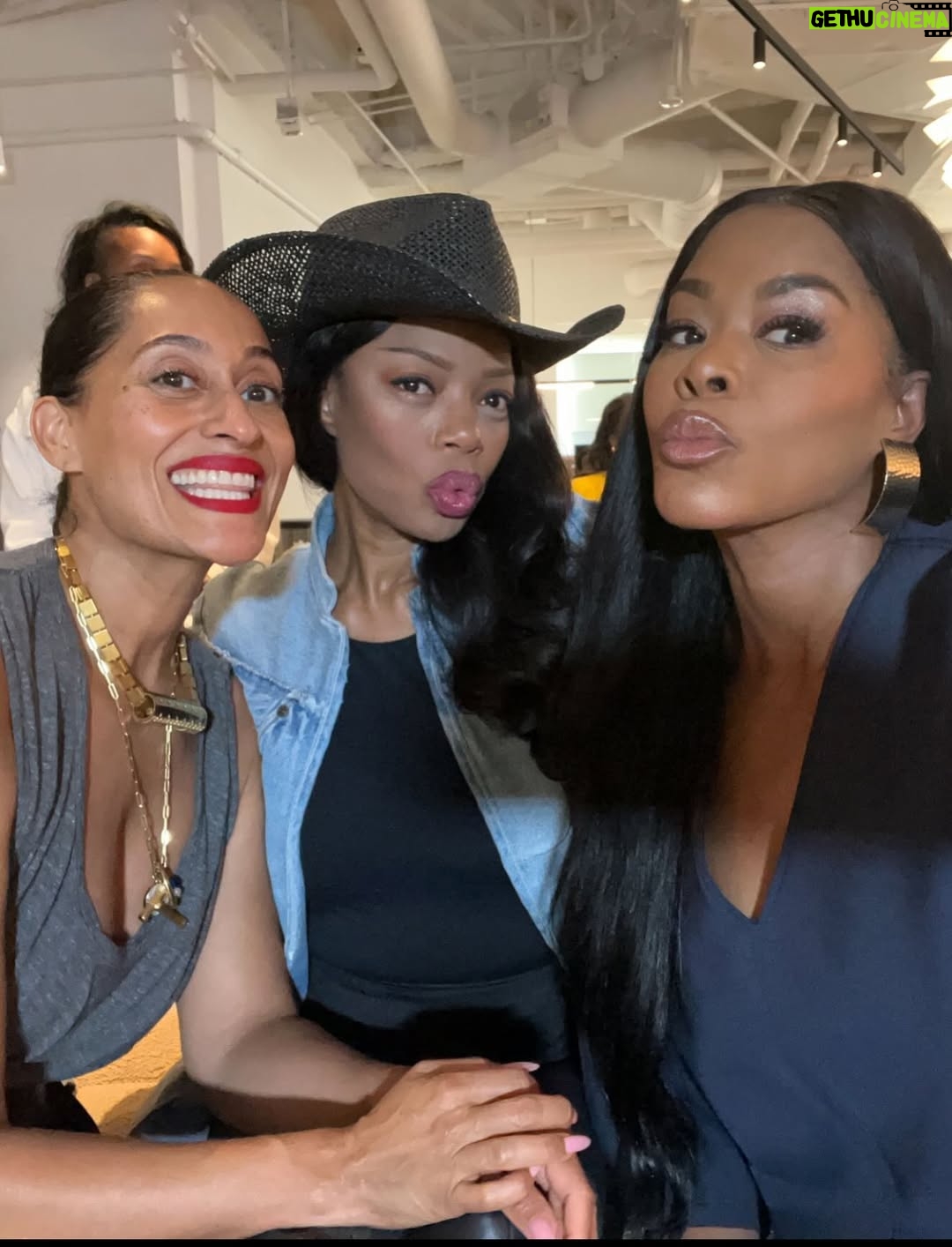 Golden Brooks - 29.2K Likes - That Lady Lady is  no other than my JJ also known as TONI CHILDS who specializes in results!!😉 Also known as that one person who I can talk to on the phone for literally six hours and not even know it’s been six minutes! I love you @itsmejillmarie
HAPPY BIRTHDAY to one of the truest souls I know!  My BERBER friend for life!!(don’t ask😂). I am so happy that this is my very first post of 2026… because I am wishing you a year of abundance and blessings! Happy birthday JJ!! 🎂🎂🧁🧁🧁🍰💫