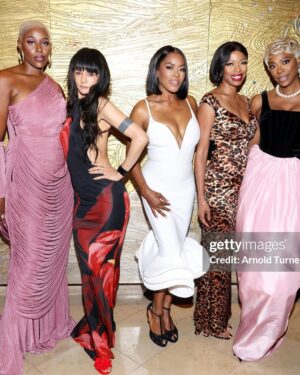 Golden Brooks Instagram - Celebrating this lady right here with impeccable taste and a work ethic we can all learn from. We love you @traceeellisross we will be right by your side through thick and thin. Thank you @ebonymagazine for honoring our girlfriend for your #ebony100 the Pathbreaker award I know is such an honor for her, her attributes and talents go on and on! We love you TER! we’re so proud of you! What a lovely night, we all came out to celebrate our community and @ebonymagazine Here’s too many more years of empowering and uplifting!