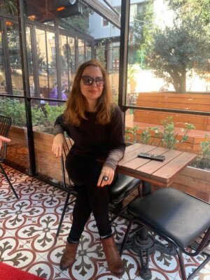 Goncagül Sunar Instagram - Son bir yılı değil bir kaç yılı doldurdum gönderiye 🙈ayarsız elim 🙃✨️