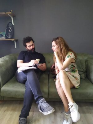 Goncagül Sunar Instagram - Son bir yılı değil bir kaç yılı doldurdum gönderiye 🙈ayarsız elim 🙃✨️