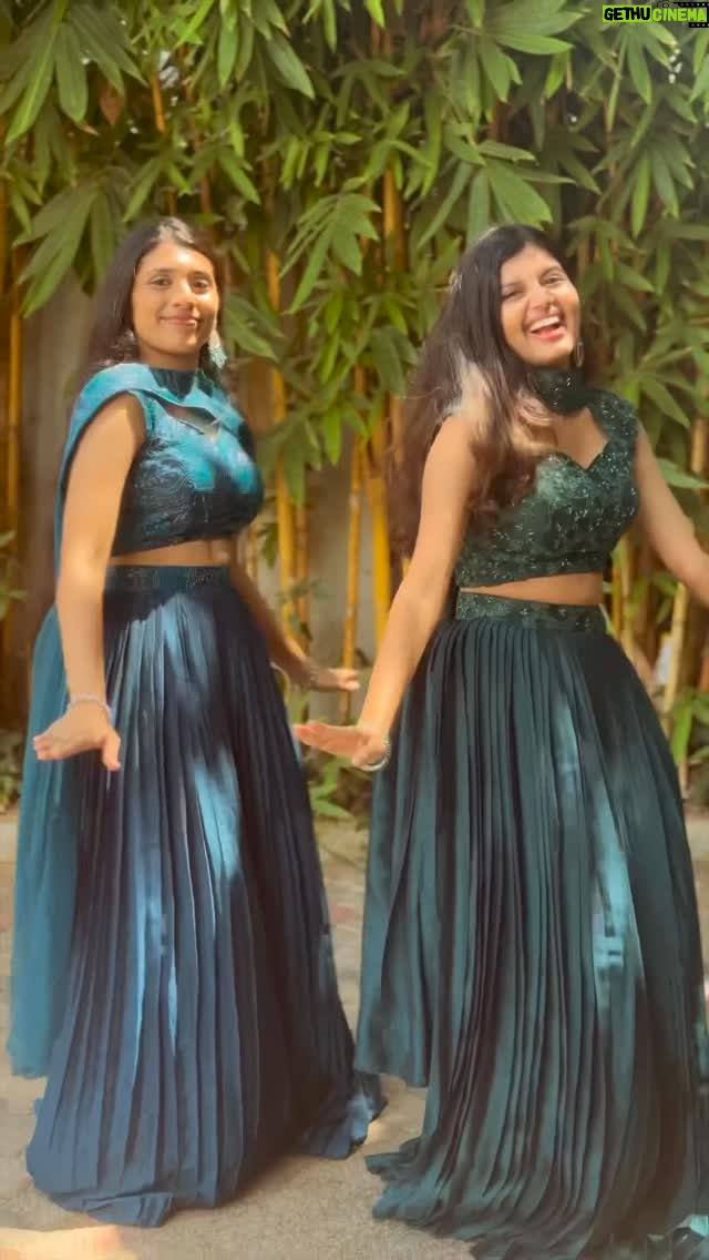 Gouri Gadhuzz - 104.6K Likes - Vaa vaa😂❤️ #quickone 

Outfit: @ansisiyad ❤️

#fyp #nivy #nivyynivedya