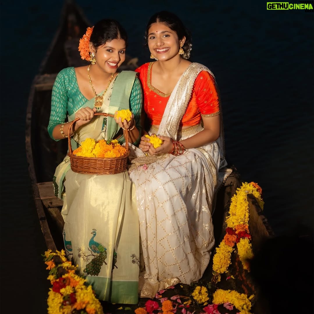 Gouri Gadhuzz - 40K Likes - Happy onam🌼

Pc: @suresh_mukundan_photography 
@mukundanphotography 
💄: @makeover_by_archana 
Gadha’s costume: @ansisiyad 
Nivedya’s costume: @ar_handlooms_kuthampully 

#fyp #onam #nivedya