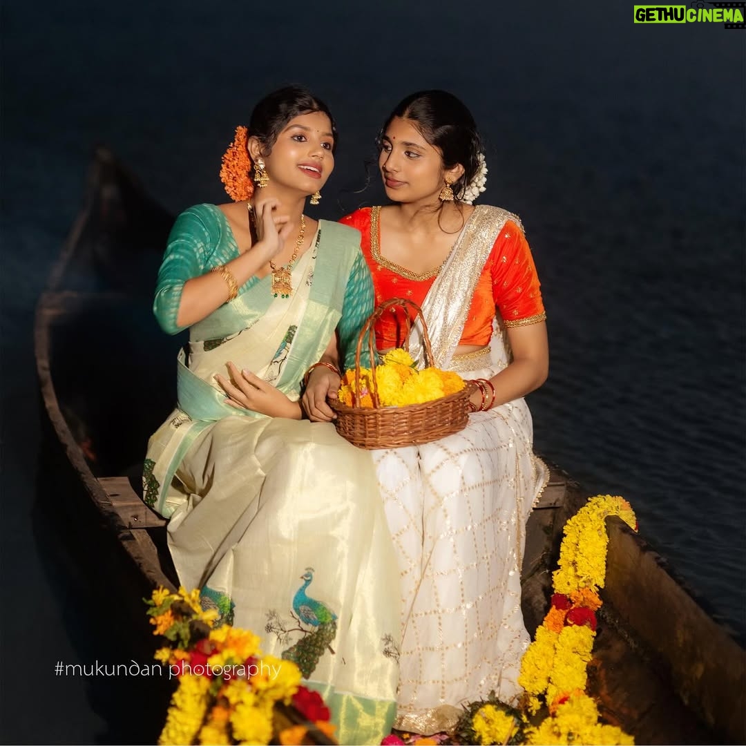 Gouri Gadhuzz - 40K Likes - Happy onam🌼

Pc: @suresh_mukundan_photography 
@mukundanphotography 
💄: @makeover_by_archana 
Gadha’s costume: @ansisiyad 
Nivedya’s costume: @ar_handlooms_kuthampully 

#fyp #onam #nivedya