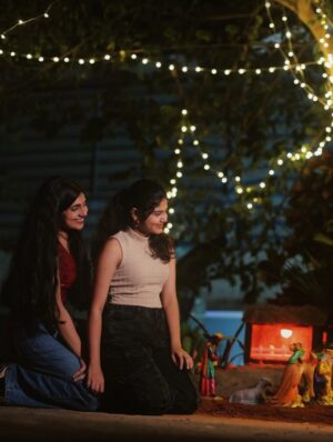 Gouri Gadhuzz Instagram - Merry xmas🧑‍🎄🌲

Pc: @vivek_kovalam