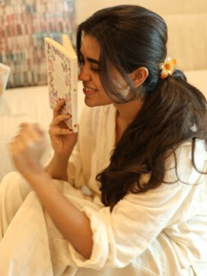 Gowri shruthi Instagram - Okay, enough of the sarees and sparkles — meet the off-duty Mili chilling at her home 😌✨”
.
.
#mili #casual #homesweethome
