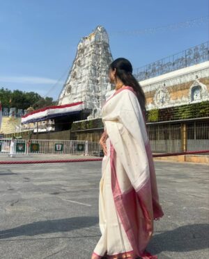 Gowri shruthi Instagram - Tirupati 🛕🪷
.
.
.
#tirupati #southindia #southindiantemple #tirupatibalaji #divine