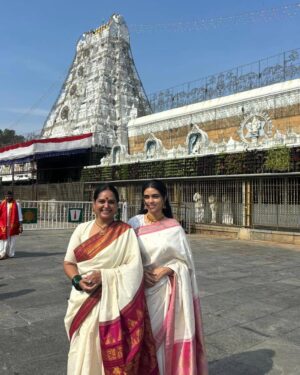 Gowri shruthi Instagram - Tirupati 🛕🪷
.
.
.
#tirupati #southindia #southindiantemple #tirupatibalaji #divine