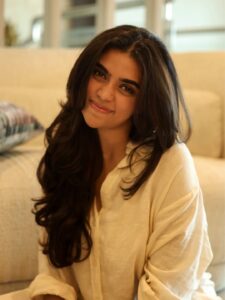 Actress Gowri shruthi HD Photos and Wallpapers January 2026