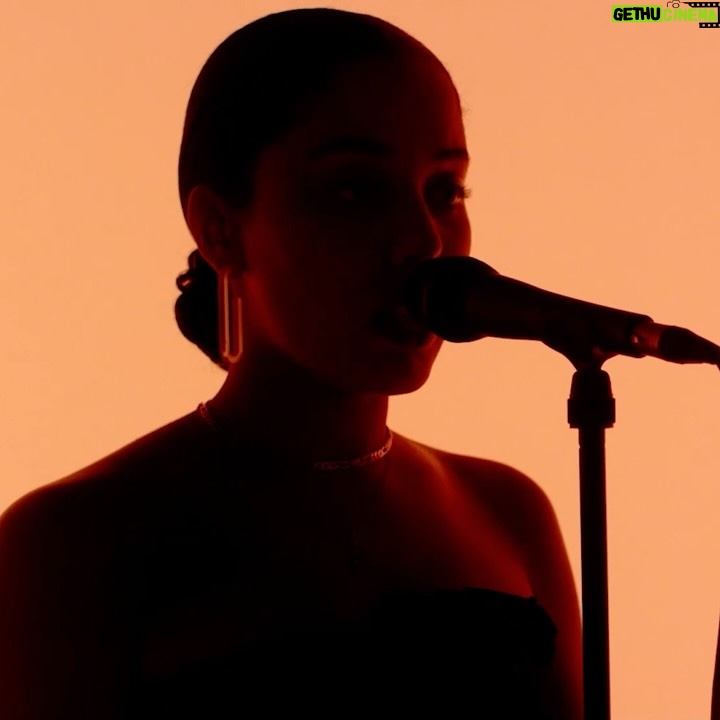 Grace Carter - 3.4K Likes - Wow 7 years since I put out my first project. I feel like I’ve blinked and the time has flown. I’m not gonna ignore the fact that there has been a lack of music in recent years and I’m not going to bore you with reasons why but all I want you to know right now is 2025 has been the most formative year for me musically. I wrote the WHNM EP when I was 18, unmanaged, unsigned and honestly just a young girl with a load of baggage I needed to work through and doing that publicly was an ✨experience✨. Anyway time has passed, I have grown just like you and I really do feel like everything has happened how it was meant to. If you are reading this, you are a real one. I know throughout my career there have been many deep captions from me but right now everything is feeling sooo different. There’s a real sense of peace and trusting the process I’m running with and you’ll hear that soon. If you’ve been listening to me since this EP, thank you. I have so much more coming for you and your headphones next year. Feeling very grateful right now. G x