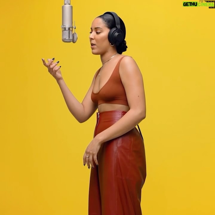 Grace Carter - 3.4K Likes - Wow 7 years since I put out my first project. I feel like I’ve blinked and the time has flown. I’m not gonna ignore the fact that there has been a lack of music in recent years and I’m not going to bore you with reasons why but all I want you to know right now is 2025 has been the most formative year for me musically. I wrote the WHNM EP when I was 18, unmanaged, unsigned and honestly just a young girl with a load of baggage I needed to work through and doing that publicly was an ✨experience✨. Anyway time has passed, I have grown just like you and I really do feel like everything has happened how it was meant to. If you are reading this, you are a real one. I know throughout my career there have been many deep captions from me but right now everything is feeling sooo different. There’s a real sense of peace and trusting the process I’m running with and you’ll hear that soon. If you’ve been listening to me since this EP, thank you. I have so much more coming for you and your headphones next year. Feeling very grateful right now. G x
