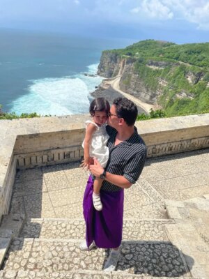 Gracia Indri Instagram - Liburan kita di Indonesia❤️