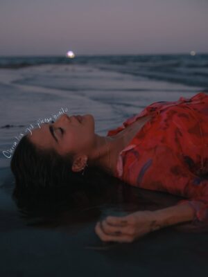 Greeicy Rendón Instagram - 🌺🦋❤️‍🩹✨🌊