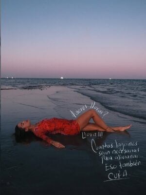 Greeicy Rendón Instagram - 🌺🦋❤️‍🩹✨🌊