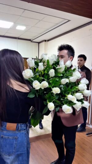 Gulinur Instagram - @guliinursinger 🌹