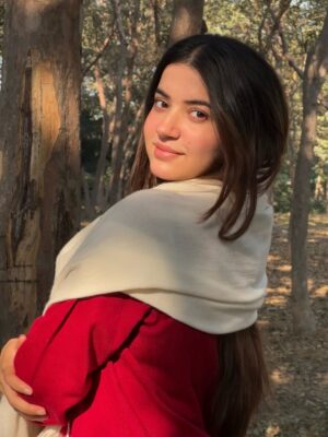 Gurnoor Kaur Instagram - Mere paas tum raho ♥️