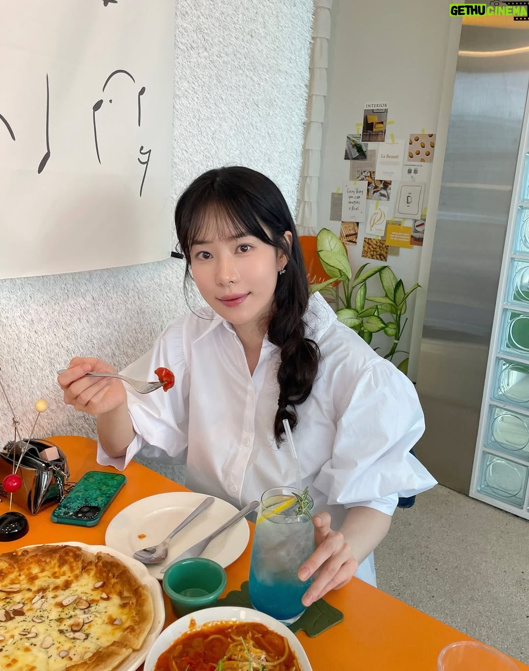 Ha Da-in - 27.3K Likes - 🌕🥹 덕분에 감사한 #HBD 🎂️💌📕️♥️