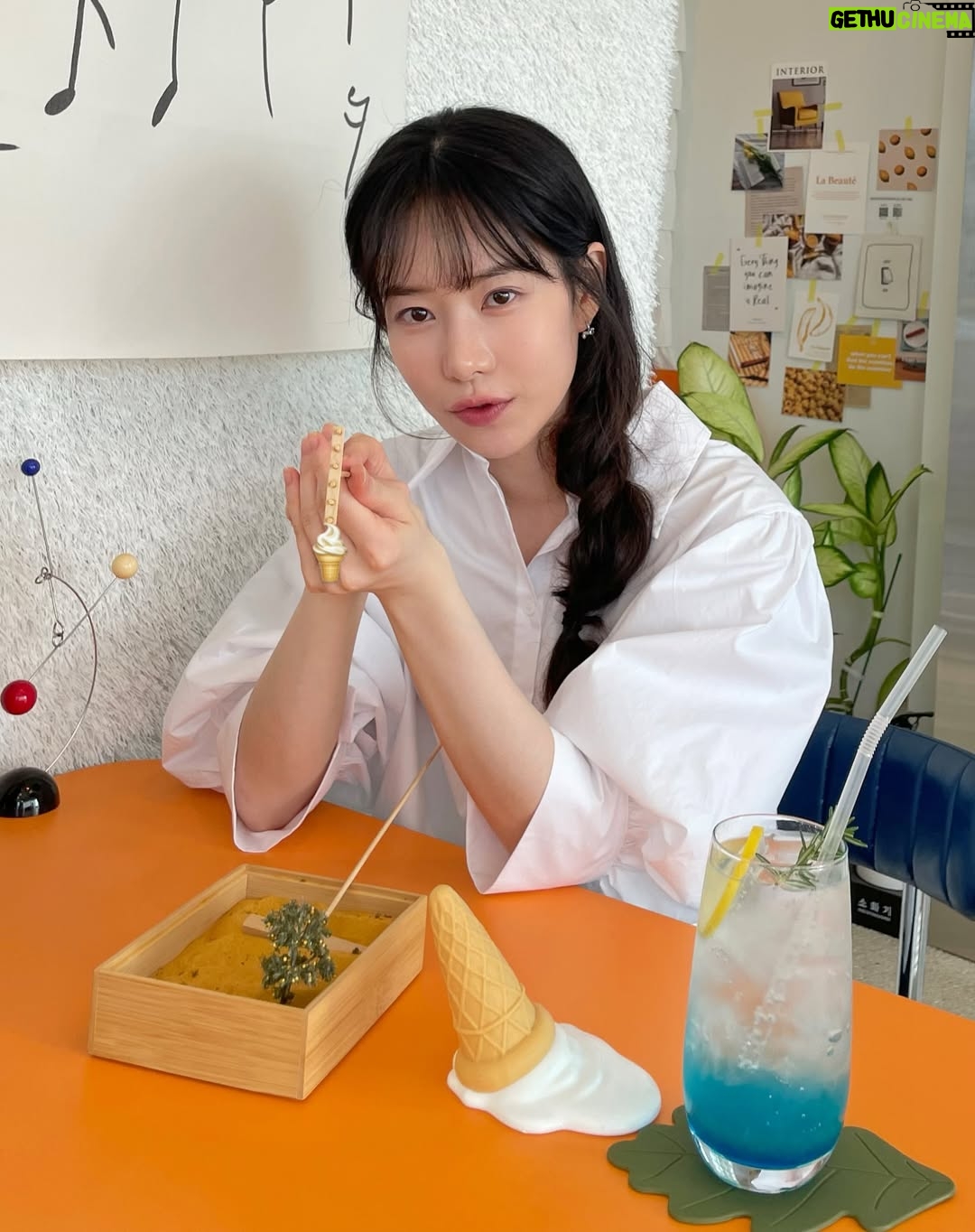 Ha Da-in - 27.3K Likes - 🌕🥹 덕분에 감사한 #HBD 🎂️💌📕️♥️