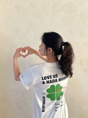 Ha Da-in Instagram - 🤍 We ♥️ 
Our T , 저도 입었어요🙏🏻