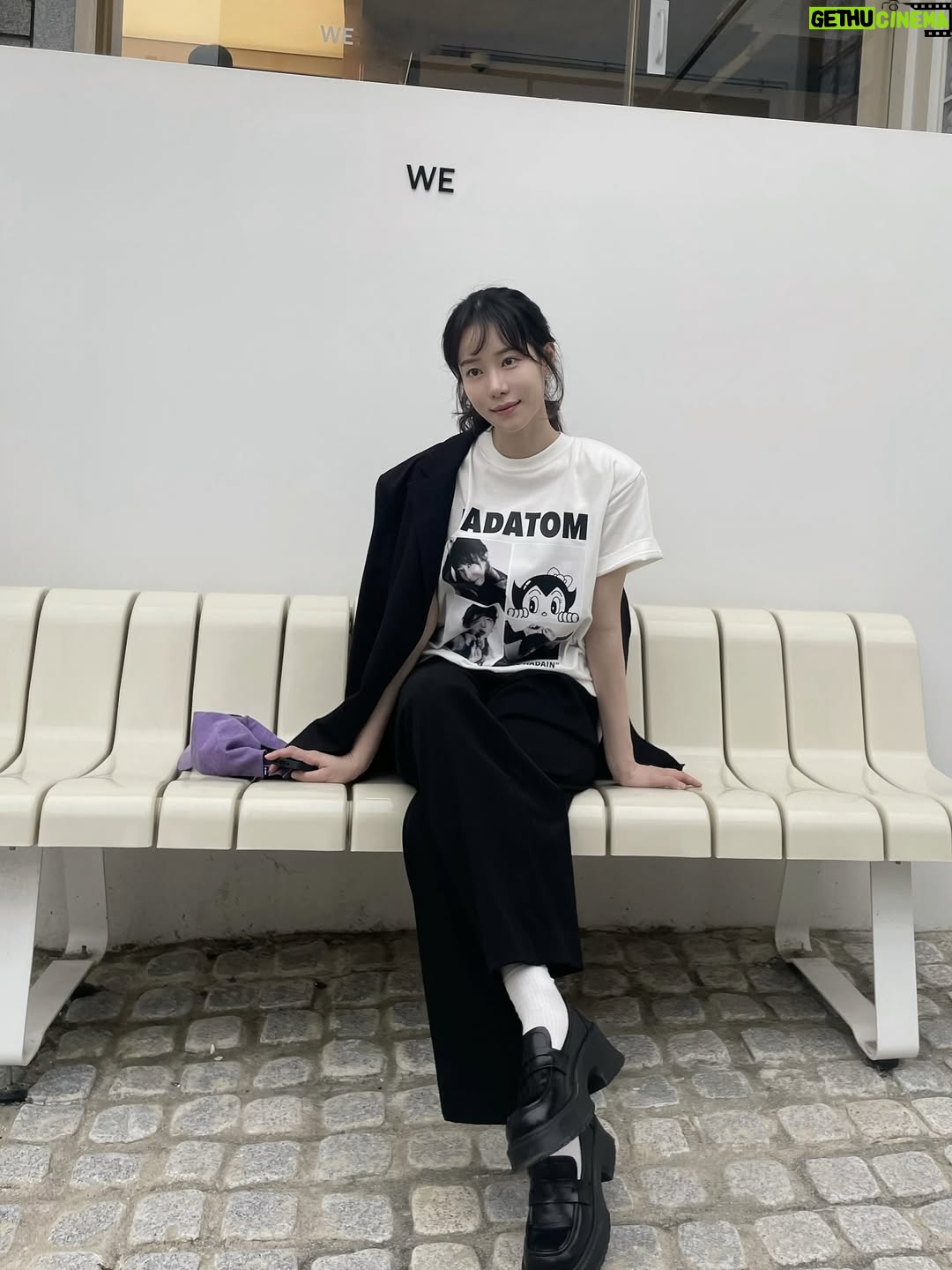 Ha Da-in - 26K Likes - 🤍 We ♥️ 
Our T , 저도 입었어요🙏🏻