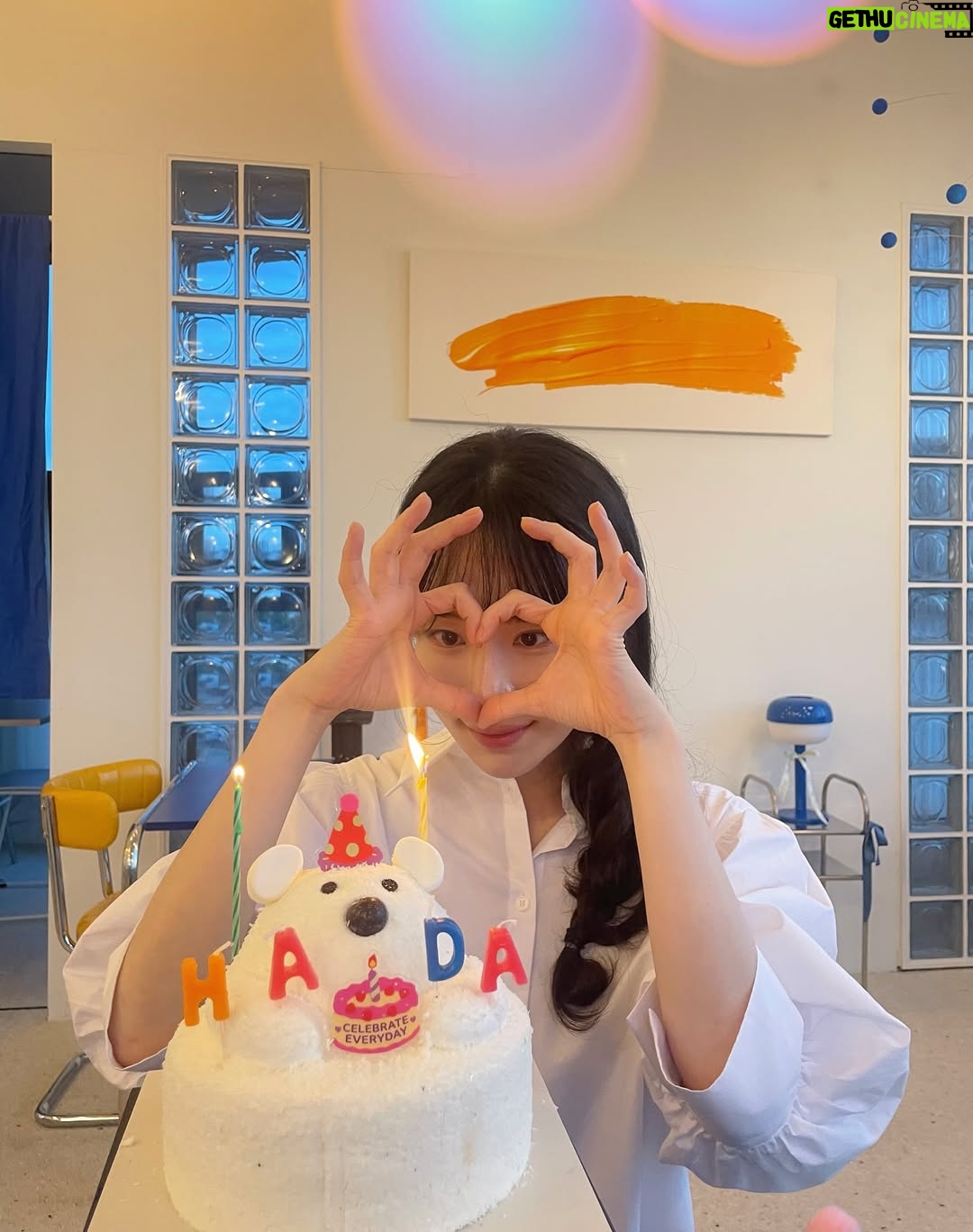 Ha Da-in - 27.3K Likes - 🌕🥹 덕분에 감사한 #HBD 🎂️💌📕️♥️