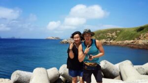 Ha Jae-sook Instagram - 2013년 장우랑 승재랑 너무 행복했었지..
우리 듀공보러 꼭 가자!!듀공 그 녀석 우리랑 정말 똑같더라🦭🦭🦭

오늘 방송보면서...
우리남편은 세상에서 엉덩이가 제일 가벼운 남자 맞아요👍
"엉가남"이라니ㅋㅋㅋㅋㅋ
그리고 나자신 이놈아!!입수하는 거 보고... 자숙해야할듯..ㅋㅋ
아무리 배가 흔들렸어도..이건아니지.다이빙다시 배워올께요😭
당분간 다이빙은 "엉가남"에게 배우세요...@ayajin__dive
우리 "듀공날다" 식구들..못난 강사를 용서해요..악
#고성댁#나혼자산다#아야진다이브리조트