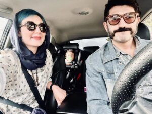 Hadis Miramini Instagram - ما ٣ تا
خانوادگی 
عید دیدنی😊✌🏻😬☘️🌷
۰۱/۰۱/۰۱

@dastawn 👓🕶