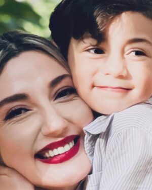 Hadis Miramini Instagram - من نروم ز کوی تو، تا که شوم فنای تو❤️