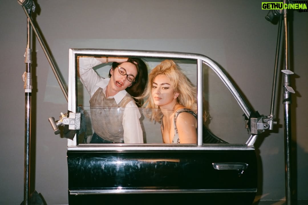Hailey Benton Gates - 3.9K Likes - I got to shoot Our lady of Everything @charli_xcx for the cover of @arabbitsfoot 🖤 

Thank you to the wonderful Rabbits Foot team 
Charles Finch and Fatima Khan 
Photographer/Director: @haileybentongates
Production Director: @a.v.pierce
Interview by @chriscotonou
Executive Producer @anastasiade 
Producer: @i_am_corrine
DP: @stefanweinberger
Editor: @thaddeusruzicka
Music: @bedforddanes75
Gaffer: @mikewilliamsoncinema
1st AC: Elliot Barnes
Key Grip: Kaleigh Schoen
Sound: Daniel S. McCoy 
1st Assistant: Keith Kleiner
2nd Assistant: John Novak 
Digital Tech: @___morganmorgan
Stylist: @chrishoran20
Styling Assistant: Angelina Arena
Hair Artist: @rickyfraserhair
Hair Assist: @thezachbirch 
Makeup Artist: @yasminist 
Manicurist: @stephstonenails
Production Designer: @juliefaravel
Studio: @Sunbeam_La
Film Lab: Spectra Film & Video 
Post Production: Alena Zolotnikova
Colorist: @dantegiani @ethos_studio
Production Assistant: Quinn Sheehan
Production Assistant: Jadyn Norris Sarno
Creative Assistant: Kitty Spicer @kitty_spicer 
Special Thanks: @relson__, @kodak, @specialpurposelightingandgrip, @huxley
Graphic Design and Titlecards @broadpeakstudio