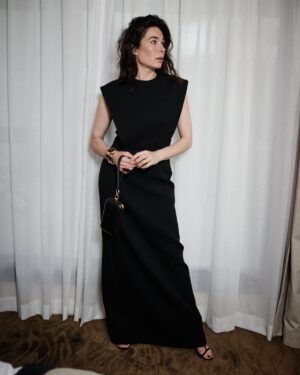 Halina Reijn Instagram - @festivaldecannes @givenchy @thomascarterphillips @a24 @lukehersheson @florriewhitemakeup 📸
@remipujol