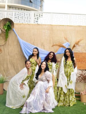 Hanan Tarq Instagram - 12 days celebration 🫕
.
.
👗 @chiffon_by_mesi_
📸 @bk_photography_et
🤌 @yona.weddings