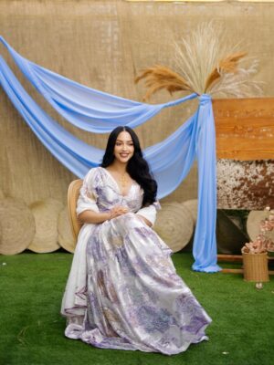 Hanan Tarq Instagram - 12 days celebration 🫕
.
.
👗 @chiffon_by_mesi_
📸 @bk_photography_et
🤌 @yona.weddings