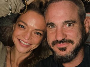 Hannah Spearritt Instagram - Family dinner @jaguarnegrocr Mexican, outstanding grub, rolling out the Chill out Choonz and a good giggle with the kids! Absolutely perfect night, tucked up in bed by 9pm, like a couple of OAP’s … bootiful 🥰🫶💗
#family #fun #memories #life