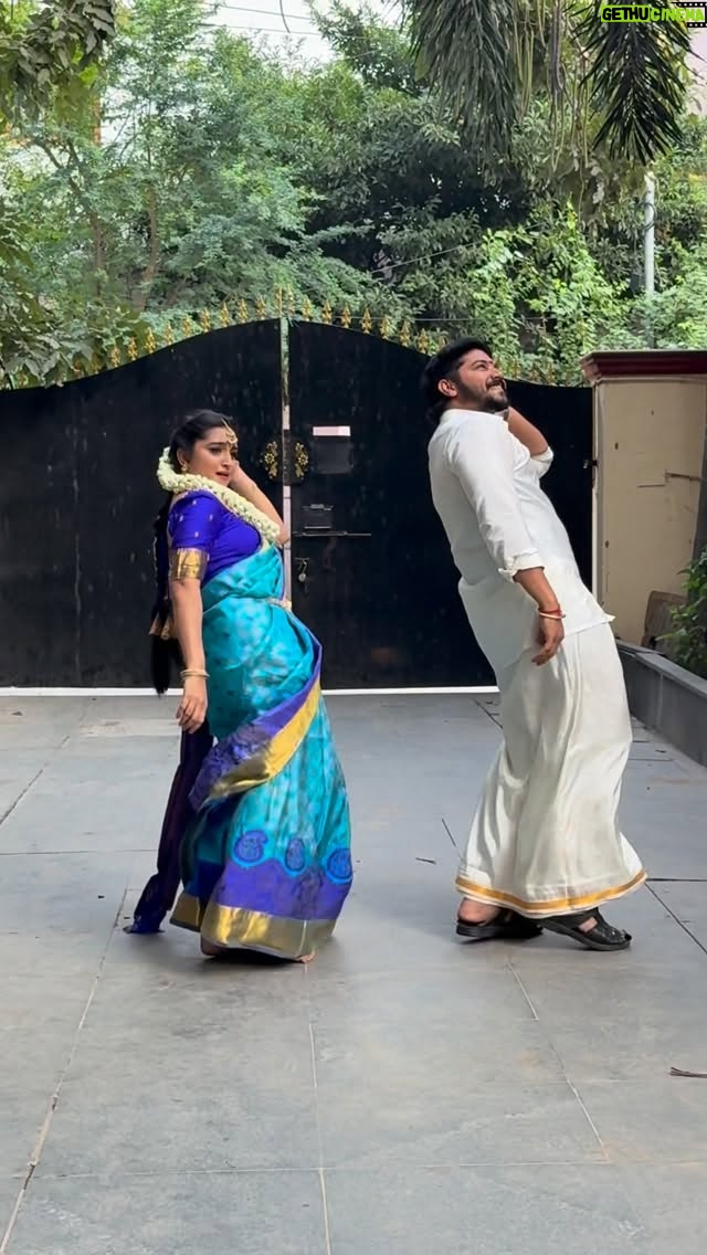Harika Sadu - 8.7K Likes - Kannumuzhi ✨🕺💃

#dance #steps #tamilsong #ɴᴇᴡsᴏɴɢ #new #dance  #kannumuzhi #trendingaudio❤️