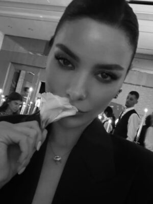 Hazal Filiz Küçükköse Instagram - Find me by the white rose …