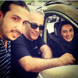 Hedieh Tehrani Instagram - عادت نمی کنیم.