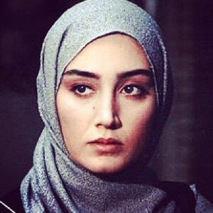 Hedieh Tehrani Instagram - پیش تولید فیلم "سایت را قاب میگیرم" آغاز شد.
نقش اصلی این فیلم را هدیه تهرانی بازی میکند.
به دلیل علاقه زیادی که به داستان فیلم دارد تهیه کنندگی فیلم را قبول کرده است. 
فیلمبرداری هم از نیمه اول امسال انجام میشه. #<3